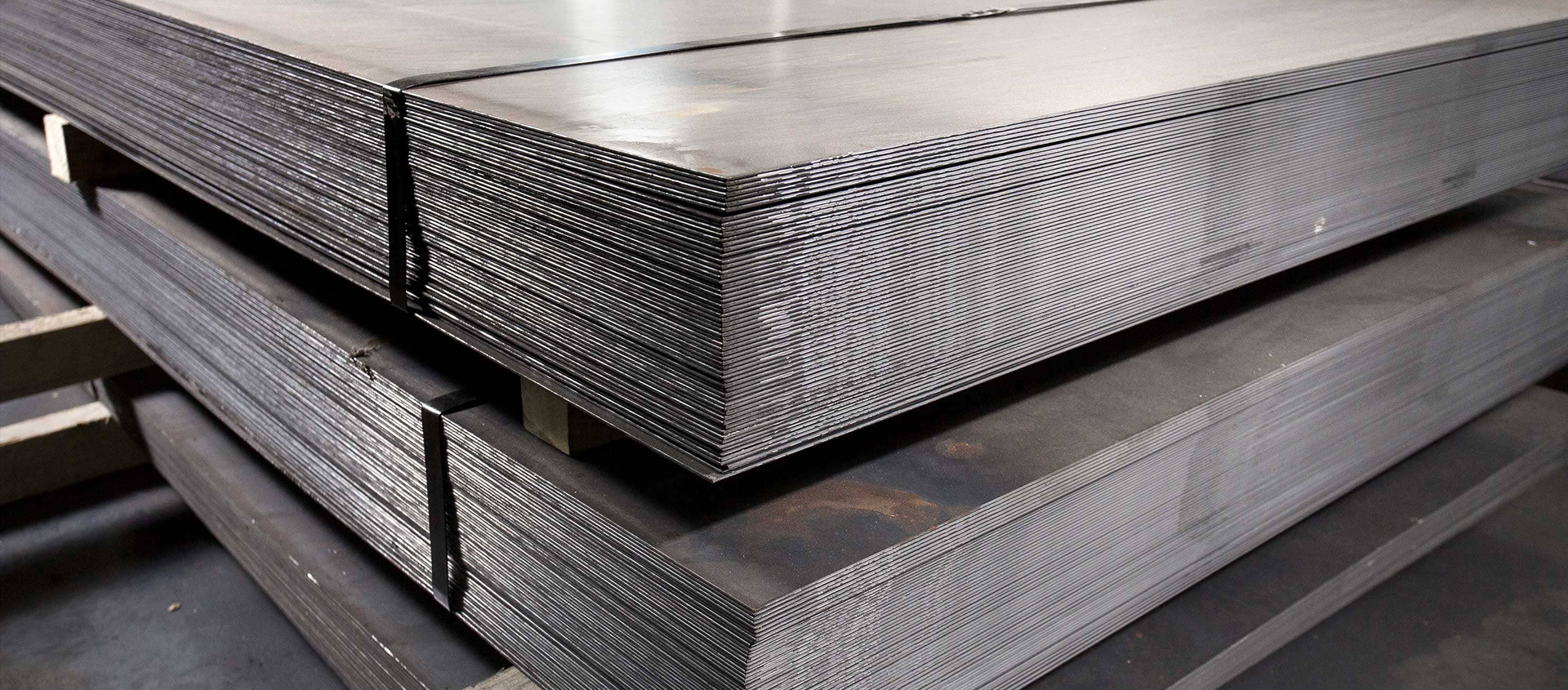 430 PASLANMAZ ÇELİK BANNERİ